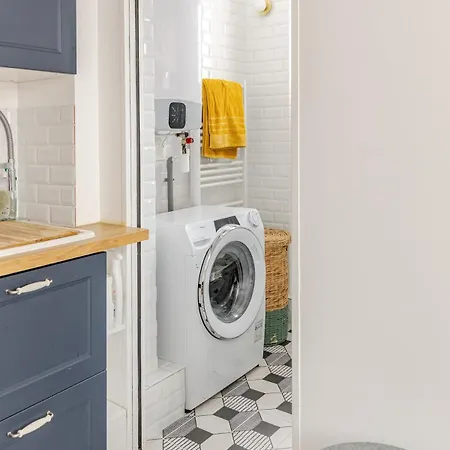 40sqm Flat Near Eiffel Tower Apartament